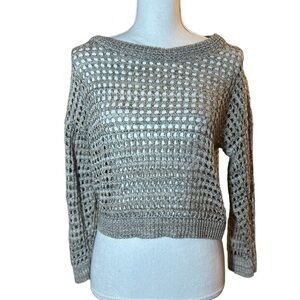 Two-One-Two-New York Crochet Cropped Back Zipper Beige Top